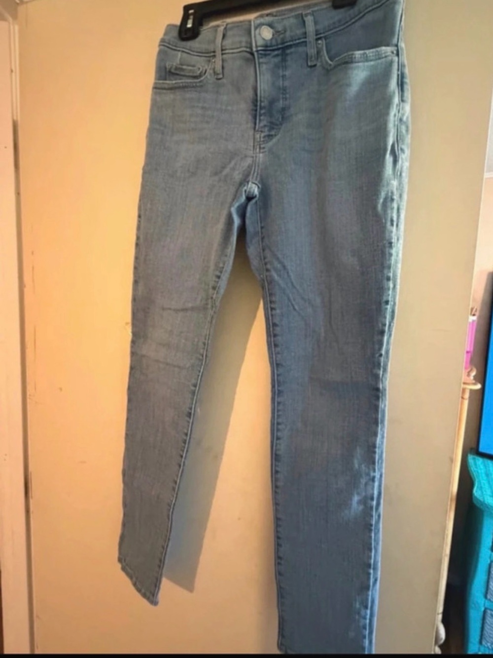 Levi's Light Wash Women's Skinny Jeans